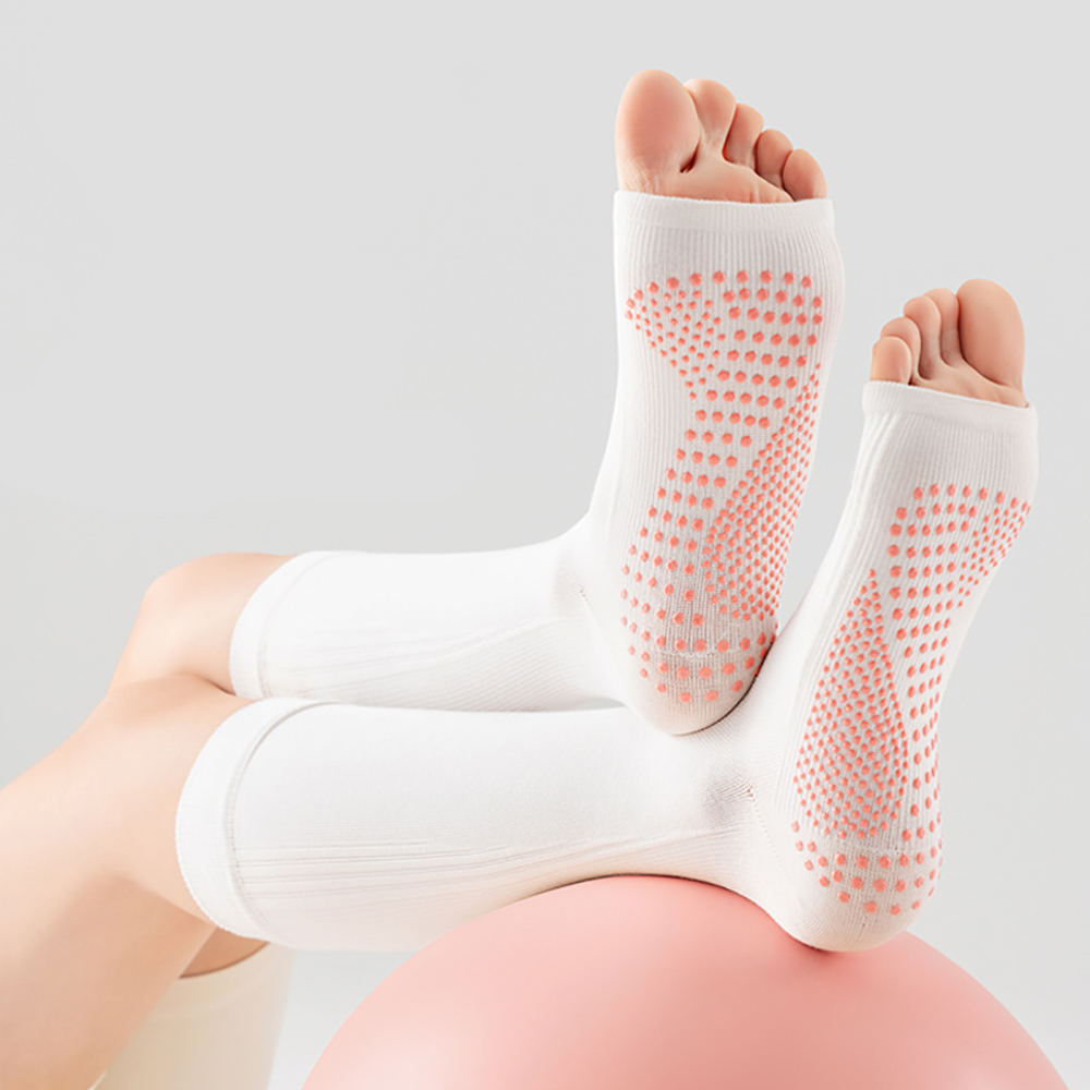 Pilates & Yoga Vida - プロ仕様のオープントゥヨガソックス。滑り止め加工を施した、女性用、ふくらはぎ丈のピラティスやフィットネス、ダンス、スポーツ用ソックス。コンプレッションストッキングとしても使用可能。